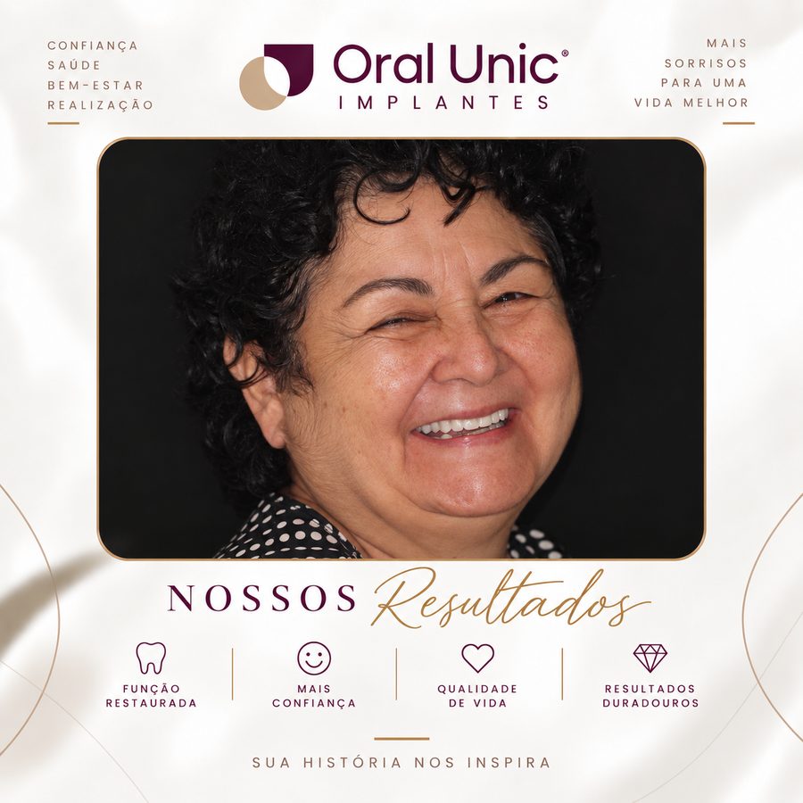 Paciente da Oral Unic Campo Grande sorrindo após reabilitação oral